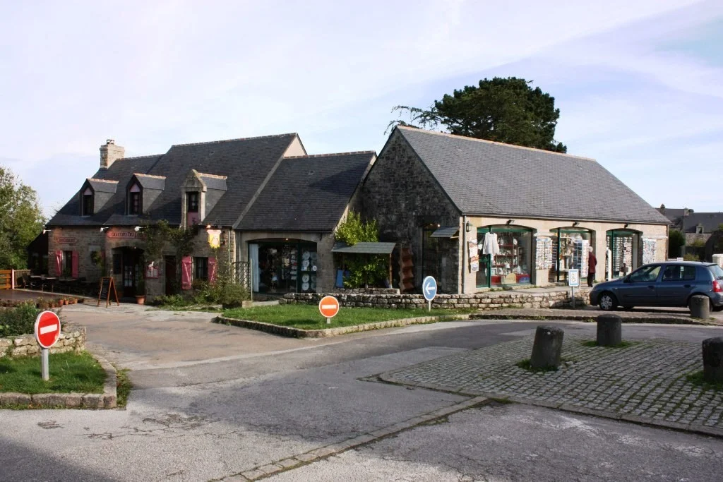 Locronan Les Boutiques.