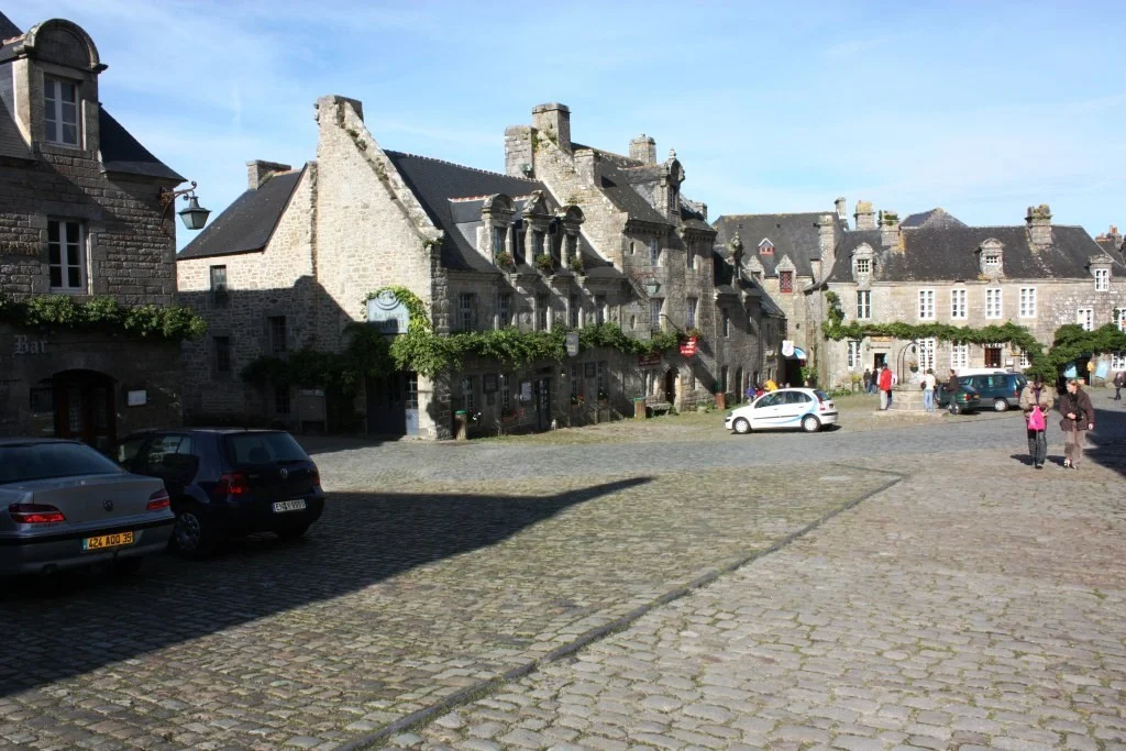 Locronan La Grande Place.